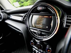 Bild 32/49 von Mini Cooper S (2017)