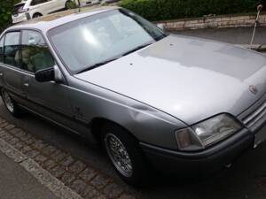 Image 5/15 de Opel Omega 2,0i (1993)