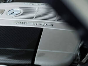 Immagine 12/14 di Mercedes-Benz SL 65 AMG (2004)