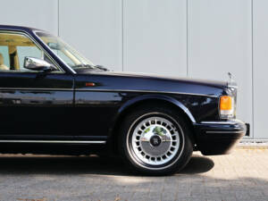 Afbeelding 5/47 van Rolls-Royce New Silver Spur (1997)