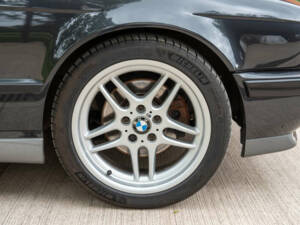 Bild 47/50 von BMW M5 (1994)