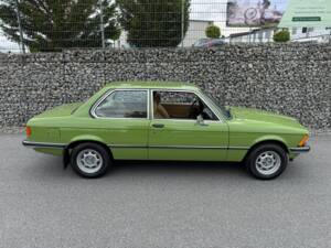 Bild 17/57 von BMW 320 (1978)