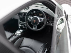 Bild 27/38 von Porsche 911 Carrera GTS (2011)