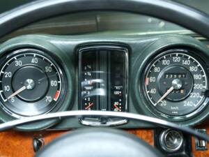 Image 14/30 of Mercedes-Benz 280 SE (1970)
