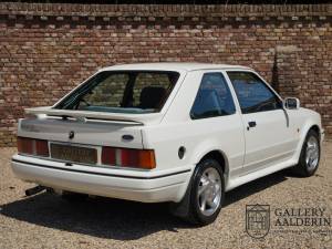 Image 29/50 of Ford Escort turbo RS (1989)