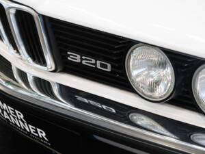 Imagen 7/23 de BMW 320 Baur TC (1980)