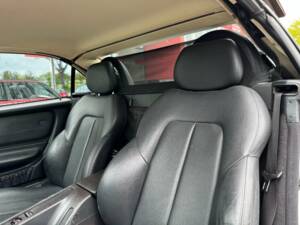 Image 14/18 of Mercedes-Benz SLK 200 Kompressor (2002)