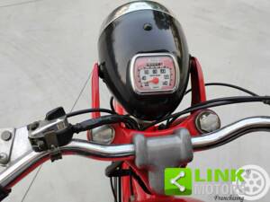 Image 2/10 de Moto Guzzi DUMMY (1964)