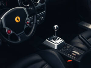 Bild 32/50 von Ferrari F 430 (2004)