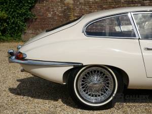 Image 50/50 of Jaguar E-Type 3.8 (1964)