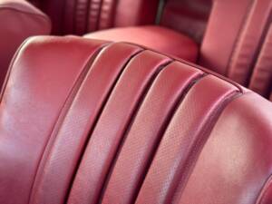 Image 97/132 of Mercedes-Benz 220 SE b (1963)