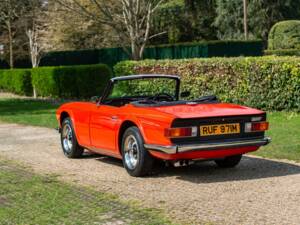 Afbeelding 28/50 van Triumph TR 6 (1974)