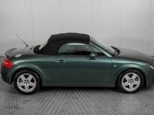 Image 41/50 de Audi TT 1.8 T (2001)