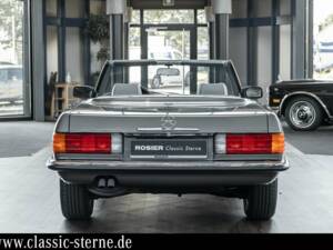 Image 4/15 of Mercedes-Benz 560 SL (1987)