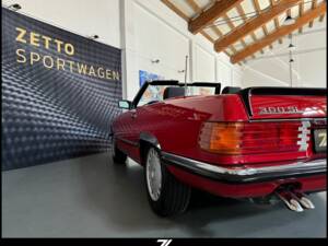 Imagen 8/25 de Mercedes-Benz 300 SL (1988)