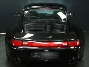 Image 5/30 de Porsche 911 Carrera S (1997)