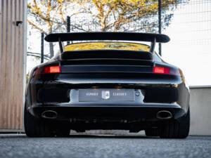 Image 22/40 of Porsche 911 GT3 (2003)