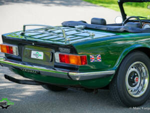 Image 42/52 of Triumph TR 6 (1973)
