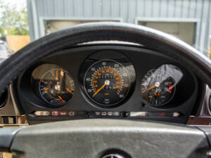 Image 38/59 of Mercedes-Benz 300 SL (1989)
