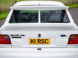 Image 36/41 de Ford Escort RS Cosworth (1992)