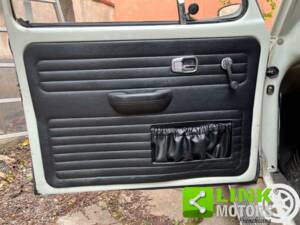 Image 7/10 of Volkswagen Maggiolino 1300 (1969)
