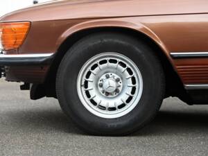 Bild 13/16 von Mercedes-Benz 450 SLC (1978)
