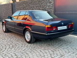 Immagine 40/99 di BMW 735i (1988)