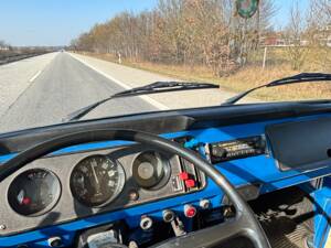 Image 5/9 of Volkswagen T2 a&#x2F;b (1972)
