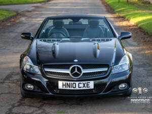 Image 5/10 of Mercedes-Benz SL 300 (2010)