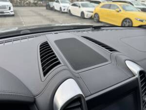 Bild 22/63 von Porsche Cayenne Turbo (2010)