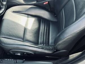 Image 11/39 of Porsche 911 Carrera 4S (2002)