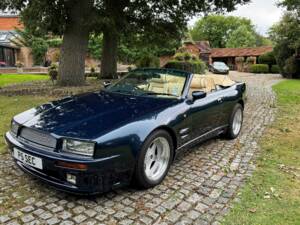 Image 1/27 of Aston Martin V8 Volante (1997)