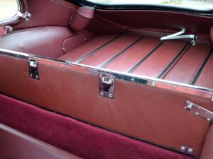 Afbeelding 27/32 van Jaguar E-Type 4.2 (1967)