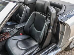 Bild 9/31 von Mercedes-Benz SL 280 (2000)