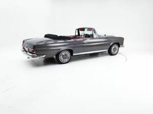 Bild 1/15 von Mercedes-Benz 220 SE b (1963)
