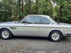 Image 4/9 of BMW 3.0 CS (1973)