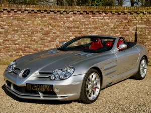 Image 48/50 of Mercedes-Benz SLR McLaren (2009)