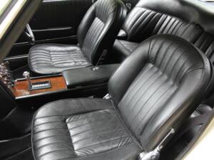 Image 13/20 of Jensen Interceptor MK I (1968)