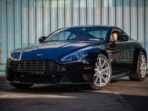 Bild 1/7 von Aston Martin V8 Vantage S (2013)