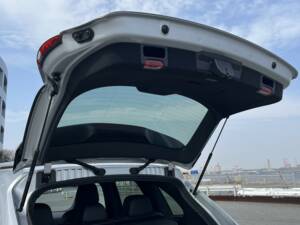 Image 26/63 of Porsche Cayenne S (2010)