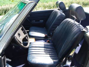 Bild 66/96 von Mercedes-Benz 280 SL (1982)