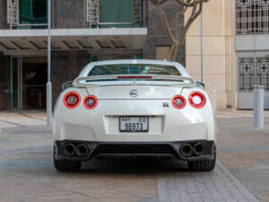 Bild 3/5 von Nissan GT-R (2015)