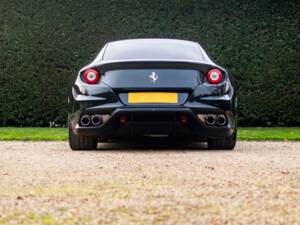 Bild 9/50 von Ferrari FF (2012)