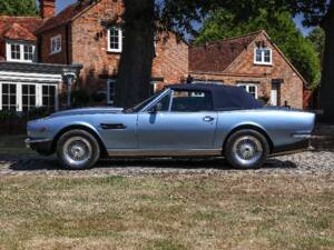 Image 5/30 de Aston Martin V8 Volante (1986)
