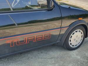 Image 15/34 de MG Metro Turbo (1984)