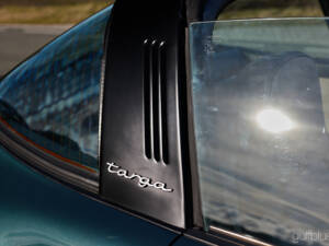 Image 21/79 of Porsche 911 SC 3.0 (1983)