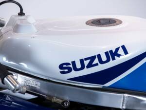 Bild 15/50 von Suzuki DUMMY (1991)