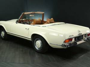 Imagen 4/30 de Mercedes-Benz 280 SL (1971)