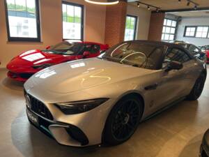 Image 20/56 of Mercedes-AMG SL 63 4MATIC+ &quot;Motorsport Collectors Edition&quot; (2024)