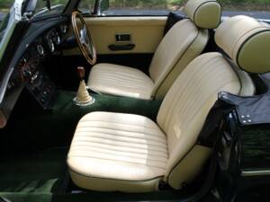 Bild 12/16 von MG MGB (1972)